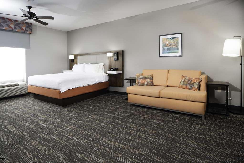 Hampton Inn Bryant Room photo